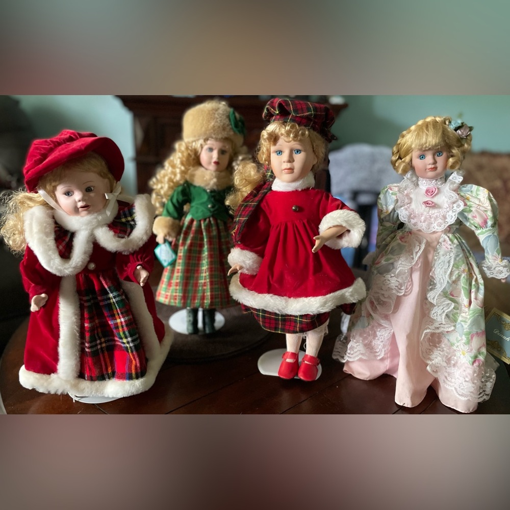 Vintage Porcelain dolls lot of four